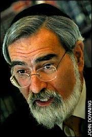 Britain must regain a pride in its identity, Chief Rabbi warns