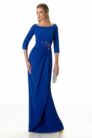 Aunque es un tono que por lo general queda bien a todo el mundo, resaltará muchísimo en las chicas. Venta Vestido Azul Electrico Para Boda En Stock