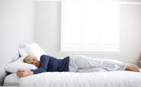 Walaupun secara umumnya doktor menyarankan untuk para ibu tidur. 9 Posisi Tidur Yang Baik Berdasarkan Anjuran Medis Sudah Benar
