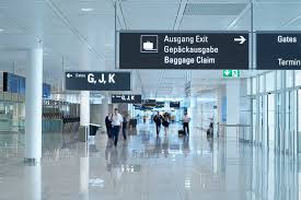 Flughafen Munchen Terminal 2 Und Terminal 2 Satellit In 2020 Flughafen Munchen Parkhaus
