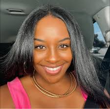 Kelsie Moore (@kelsie.edwards.52)