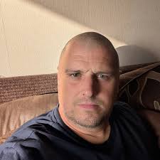 The breeders, Alice In Chains, prodigy, The Chemical Brothers, Mazzy Star,  PJ Harvey, Stone Temple Pilots, temple of the dog, Green Day, Rollins Band,  Beastie Boys, Daft Punk… 😁￼