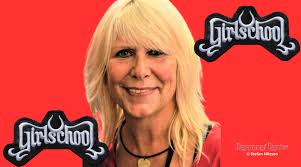 Tracey Lamb's Instagram, Twitter & Facebook