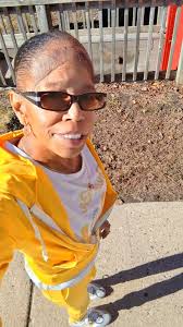 Good afternoon my old school lounge friends, I'm rockin my playlist, still  not done, but have a great day