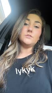 Kaitlyn & Blake Latham (@the_lathams_205)