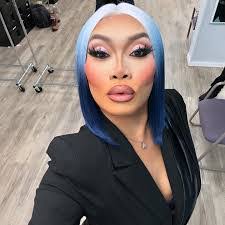 Lynn Kinard's Instagram, Twitter & Facebook