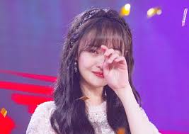 Hình ảnh con gái trịnh sảng tiếp tục được phía trương hằng cố tình để lộ khiến cnet cũng phải phẫn nộ. Trá»‹nh Sáº£ng Gá»i Ä'iá»‡n Thoáº¡i Xin Lá»—i 2 Ä'á»©a Tráº» Cáº£ Máº¹ Va Con Ä'á»u Khoc