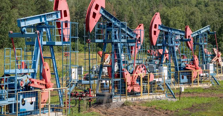 US, UK ramp up pressure on India, China to cut Russian oil imports | Reuters