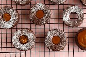 Caramel Beurre Sale Sandwich Cookies Sweet Cookies Cookie Sandwich Recipes Sandwich Cookies