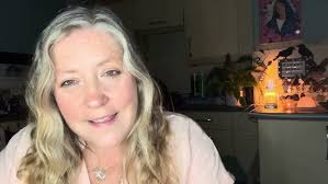 Tarot for lost motivation. With Robert Farrah