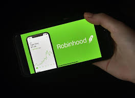 Robinhood markets inc., the app that brought the markets to the masses, plunged in its trading debut thursday the company and its bankers priced the ipo on wednesday evening at $38 a share. Robinhood Ipo Still A Bad Bet For Investors With Alarming Risk