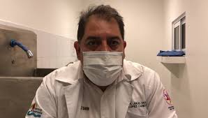 Entrevista con el Dr....