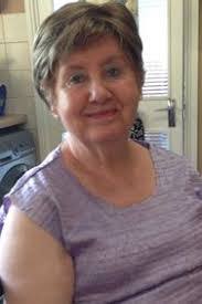 Vanessa Fay's Instagram, Twitter & Facebook