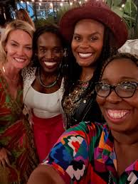 Good vibes last night @creatricity ❤️. Thank you for having me  @cassiedamsel ❤️. I'm so proud of you! Honored to be a part of your vision  ❤️💪🏾 #moretocome #tabithabrown #visionary #creatricity