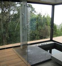 Idee De Douche A Effet Pluie En 30 Photos Magnifiques Salle De Bain Extraordinaire Design Moderne De Salles De Bains Salle De Bains En Verre