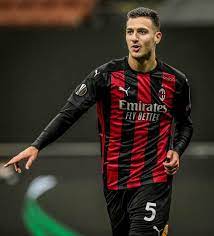 Cucurigu com music by admin on may 4, 2020. Diogo Dalot On Twitter Un Piacere San Siro Feelthepulse Forzamilan