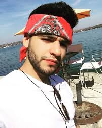 Profile for Alan Girón