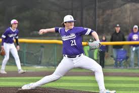 Edwardsville High Grad Brock Weimer Cracks SIUE Home Run Mark With 34th  Slam Over Fence