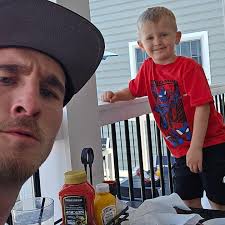 Floyd Downs (@thereal_pretty_boy_floyd) • Instagram photos and videos