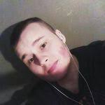 Ronnie Baucom's Instagram, Twitter & Facebook