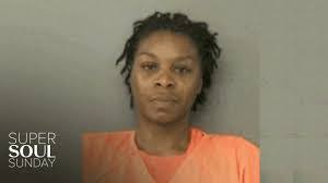 Sandra Gladwell's Instagram, Twitter & Facebook