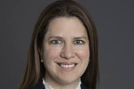 Lisa Sher's Instagram, Twitter & Facebook