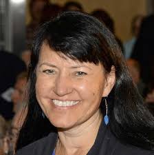 Mimi Katz's Instagram, Twitter & Facebook