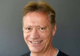 JETZT IST ZEIT FÜR ZUKUNFT