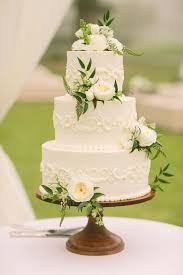 The white chocolate cake is light yet. 40 Wedding Cakes With Roses You Just Can T Resist