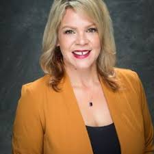 Lori Holliday, Realtor