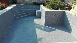 Pool beschichtung mit polyurea.fordern sie kostenlos und unverbindlich muster von uns an.jeder, der einen pool hat bauen lassen, kennt dieprobleme…folie (wir. Verlegen Von Fliesen Im Und Um Den Pool Herum Sanierung Renovierung Umbau Sowie Reparaturen