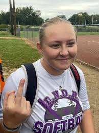 First round Tennis Singles Winners. Jadyn and Brianna