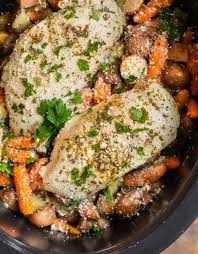 Crockpot meatballs via the lean green bean Crockpot Chicken And Potatoes With Carrots