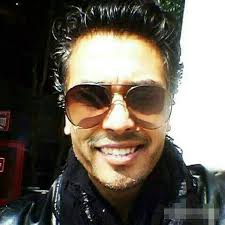 Profile for Manolo Saenz