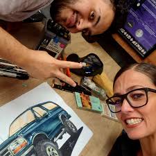 ⚡️Una de mi inicio en #mexicanicos #corvette #chevrolet . . . . . #car  #redcandy #redcar #discoverylatinoamerica #discoverychannel  #discoveryenespañol #discoveryturbo #diseñoindustrial #industrialdesign  #custom #customcars #customcar #vakinnovation ...