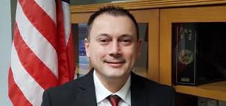 Help ! . I can't complete the Harvest town affinity of Bill Hanks and Lulu  Lopez.. The cut scenes are missing and also the food for Bill Hanks