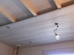 Dans cette émission, nous allons placer ensemble un plafond dans cette salle de bain. Lambris Pour Salle De Bain Plafond Lallan Fr