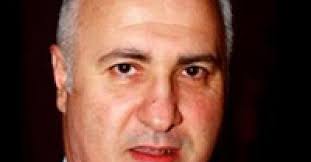 Tan'sri dato'seri dr.zeti ahktar aziz gabenor bank negara malaysia. Aziz