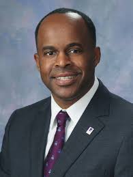 Thomas named 11th president of WIU