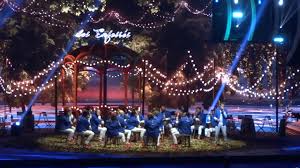 C'est claudio capéo qui chante un homme debout ! Enfoires 2018 Musique Le 20 01 Un Homme Debout Jean Louis Aubert Benabar Patrick Fiori Zaz Youtube