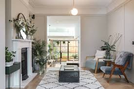 One of the biggest challenges of studio apartments is deciding how to multiply rooms when you only have one. How To Avoid Dead Front Room Syndrome When Extending Houzz Uk