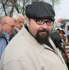 Toate ştirile despre ana maria popescu în ziarul cuget liber online. MÄƒrirea È™i DecÄƒderea Lui Popescu Piedone De La OspÄƒtar La Primar Condamnat Click Mobile
