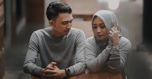 Tiada apa nak cakap, katanya sebelum meninggalkan mahkamah. Tanda Tanda Si Dia Sudah Tawar Hati