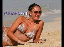 وتظهر عائشة بن أحمد في مسلسل لعبة نيوتن بدور أمينة الفتاة التي كانت تعيش في منزل سيد رجب، وتعرفت في الأحداث على محمد ممدوح الذي يؤدي دور حازم، في أثناء مشاركته لسيد رجب في مشروع مصنع عسل، الذي كان يطلب منه عسل الأفيون لها، ولكن بدون إطلاعه. Ø´Ø¹ÙˆØ± Ù…Ø¹Ù†Ù‰ Ø¬Ø¯ÙŠØ¯ Ø¥Ù†Ø³Ø§Ù† Ø¢Ù„ÙŠ Ø¨ÙƒÙŠÙ†ÙŠ Ø¯Ø±Ø© Smol Antikvars Com