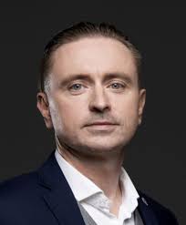 Daniel Kempa, Savills