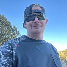 What exhaust systems are used in Performance Package 2 Mustangs?