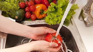Should you be washing vegetables in vinegar before you eat them? Fruit Vegetable Washing Salads With Anastasia
