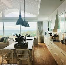 The including timber and stone cladding, before finishing the look with statement decor items like the for more information about deborah hutton's renovation journey, visit renovation rookie by. Beach House Decorating Ideas Beach Home Decor Ideas Beach House Tv Show