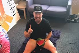 On a british dating gameshow, a woman tells three bachelors that her thighs are the strongest part of her body and that she's capable of crushing walnuts between them. Legs Of Steel K Rock S Buckle Crushes The Watermelon Challenge