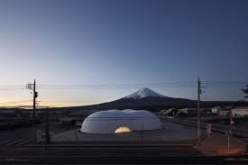 Noodle Restaurant Near Base Of Mt Fuji In Japan Designed By Takeshi Hosaka Architecture Mount Fuji Architecture Mount Fuji Japan